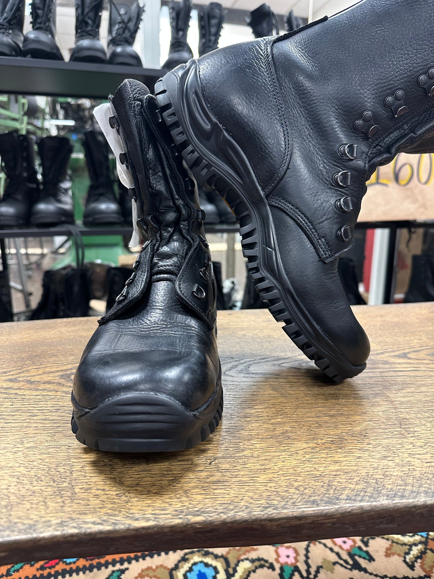 Vibram Cube 130P på dine M77