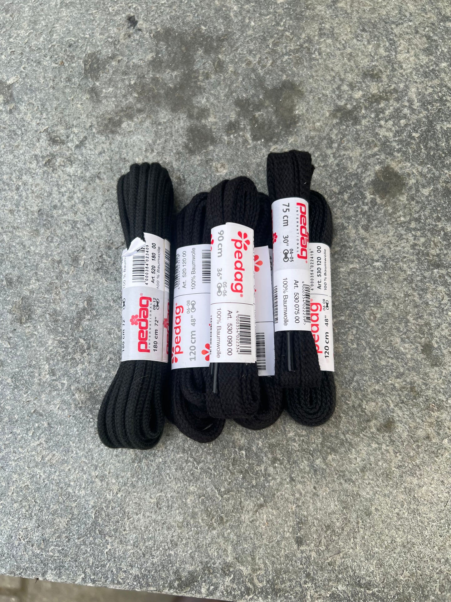 Skolisser runde/flate  i svart