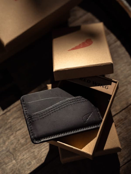 Red Wing kortholder i Black Revival Leather